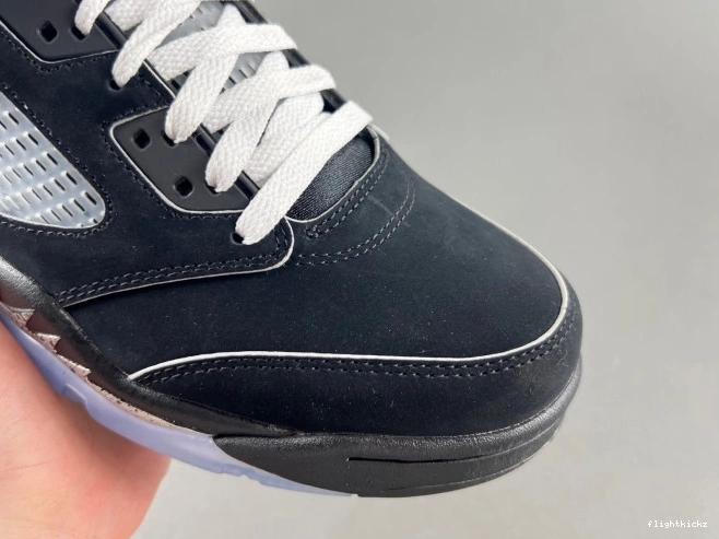 5 Air HF3975-001 Reimagined Metallic Black Jordan 0804